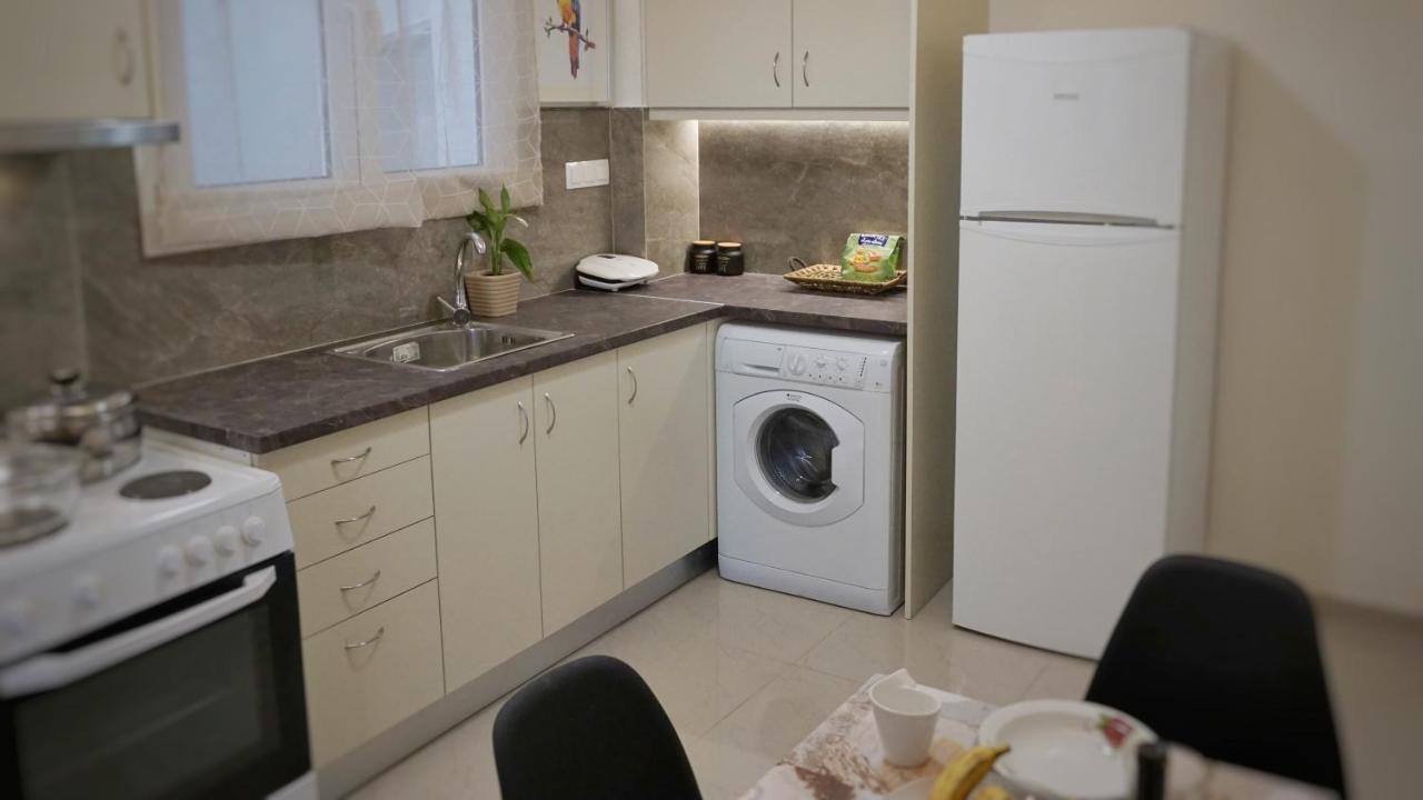 Veggera Apt Athens Center,Petralona Station Экстерьер фото